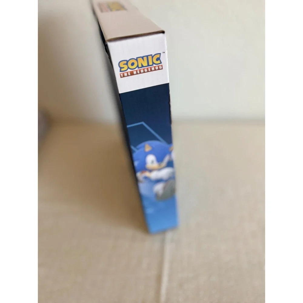 Sonic the Hedgehog Wall Clock Kids 10 inch Blue New Shadow Sega Gaming Decor
